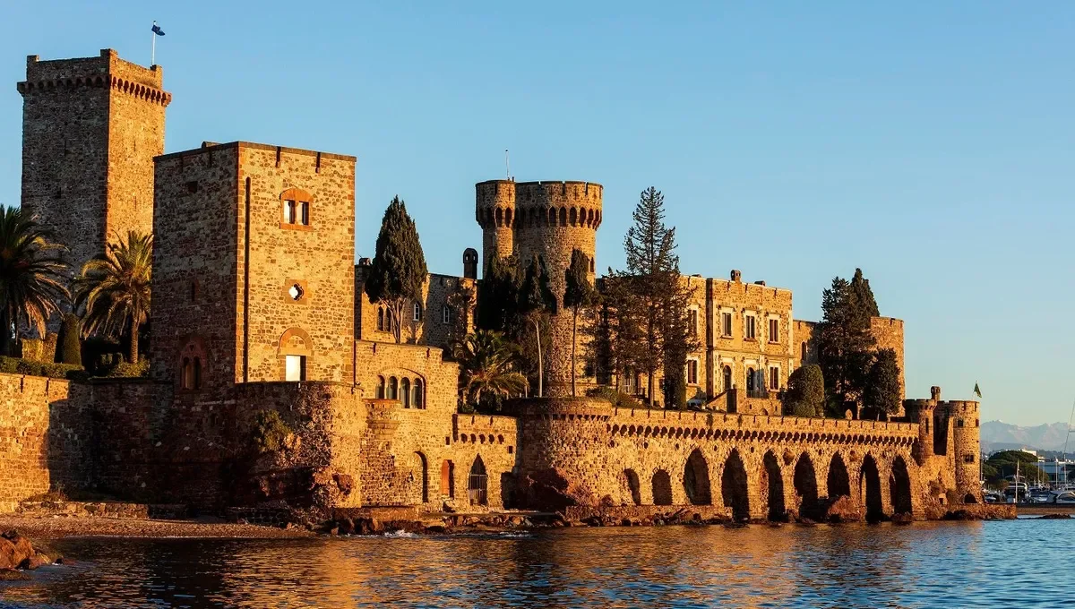 Château de la Napoule on the French Riviera near Cannes, historic seaside wedding venue