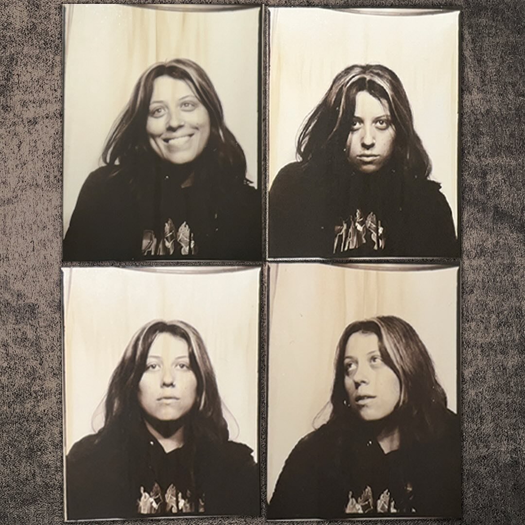 Interested to see how these photos would&rsquo;ve turned out if I was even once ounce prepared for a vintage photobooth but you see I simply couldn&rsquo;t pass up the opportunity when it came to me after a five mile walk through the park!