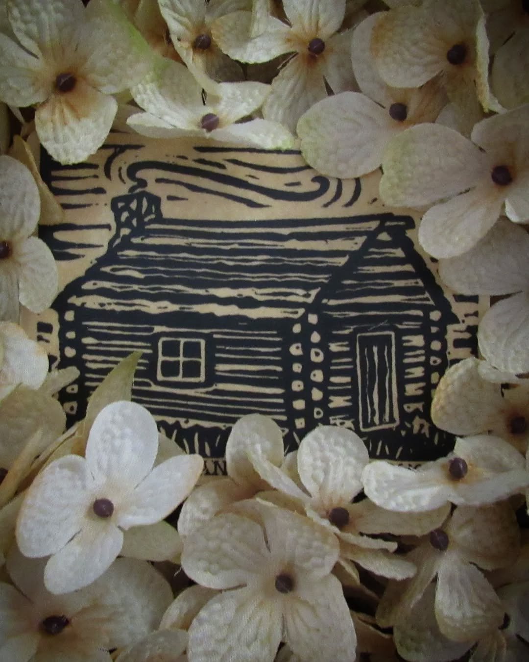 I hope you're having a sweet spring day! 🌸🏠🌸 

I need to order some new stickers! 💖 I've used this block print design for so long, but which of my illustrations/girls would you like to see as stickers? Do you prefer glitter, holograph, or matte? 