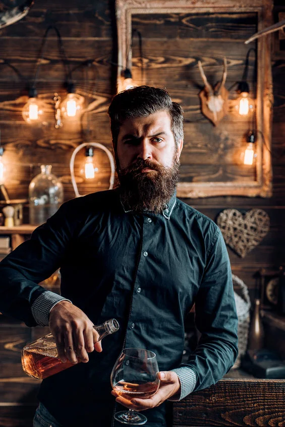 Entry I - The Life and the Tellings of Everard the Tavern Keeper