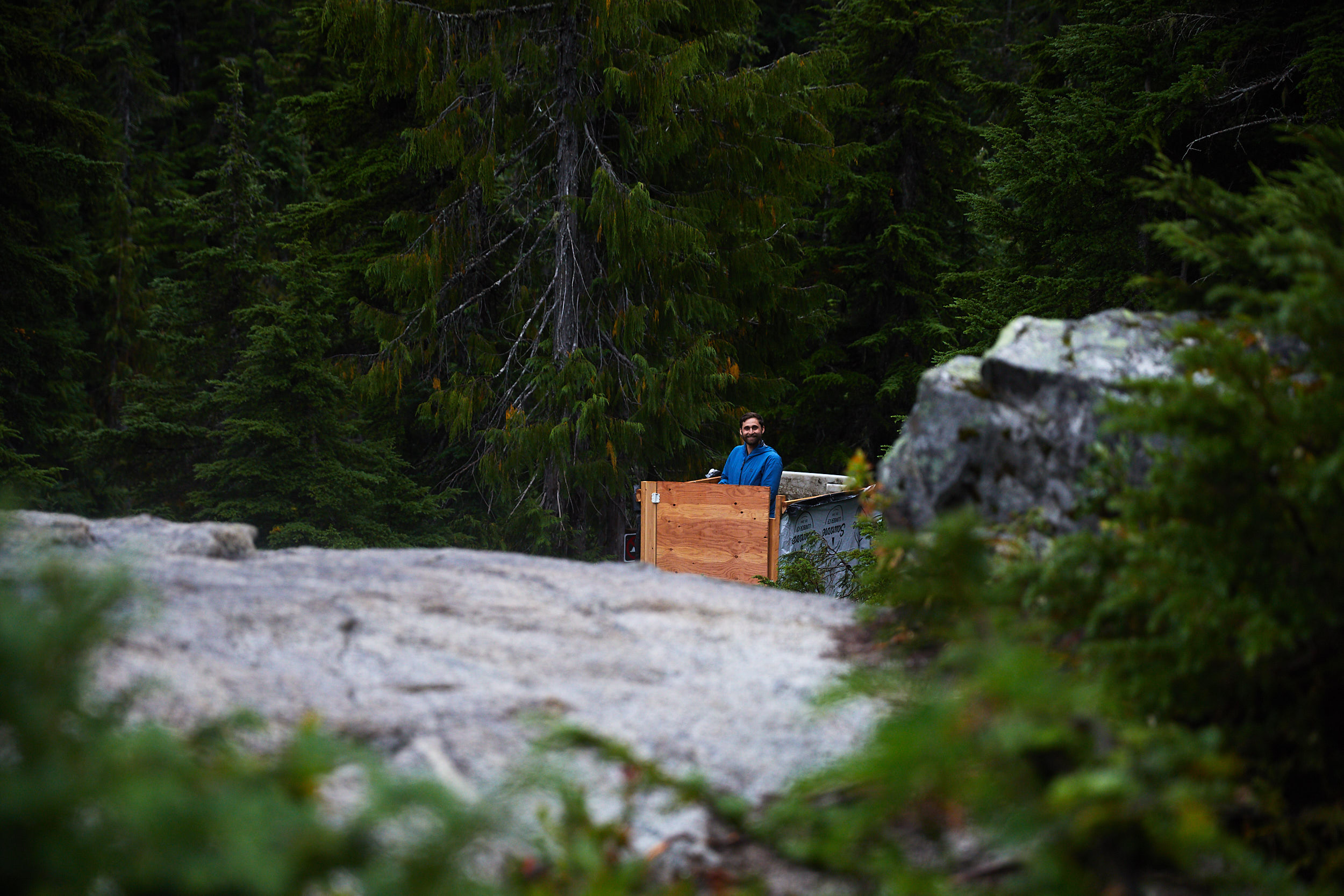  Due to renovations of the surrounding camp area, there was this temporary outhouse that only consisted of a few short walls. Obviously you must make eye contact at all times. 