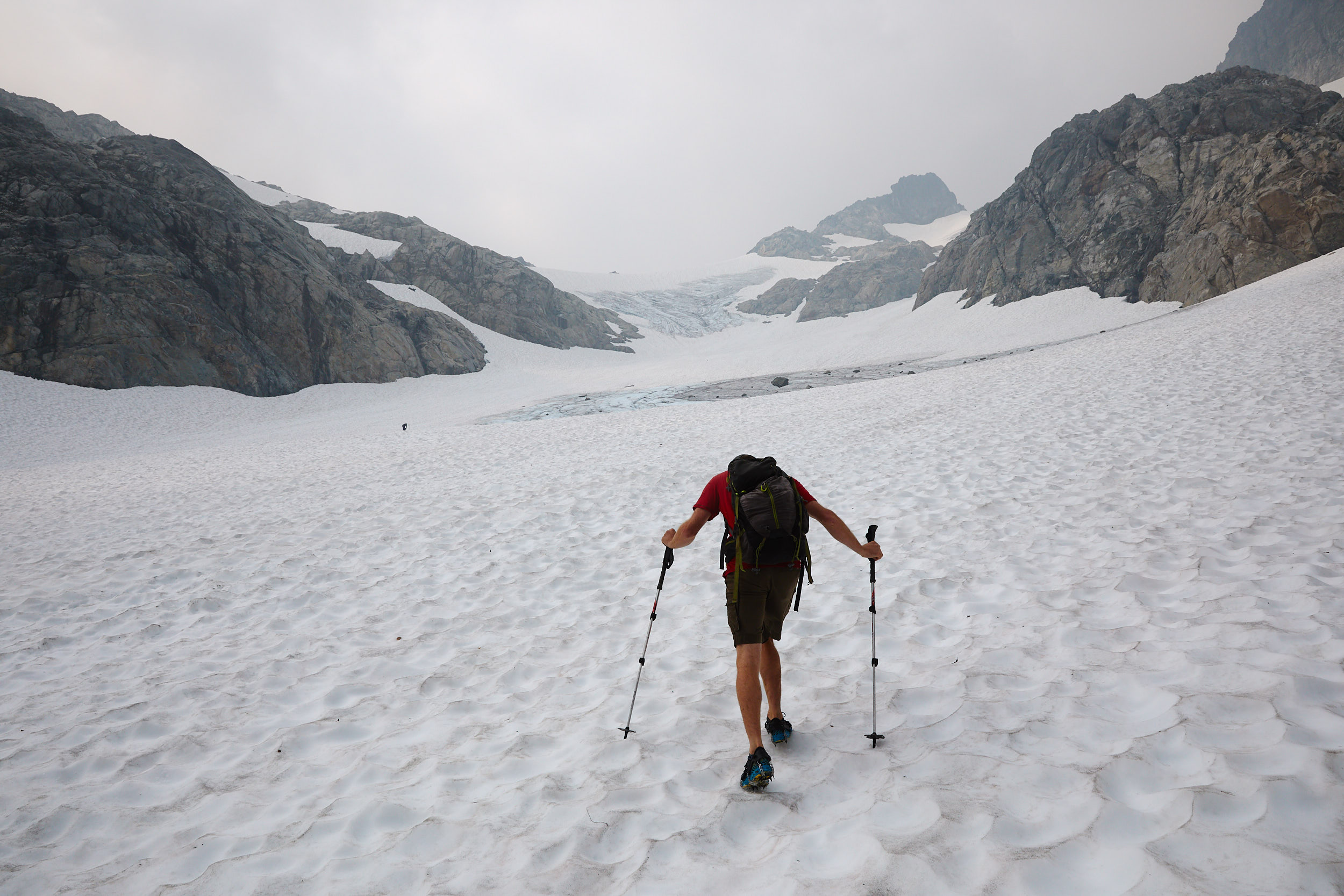  The snow wasn’t too hard or soft, so it was easy going towards the summit. 