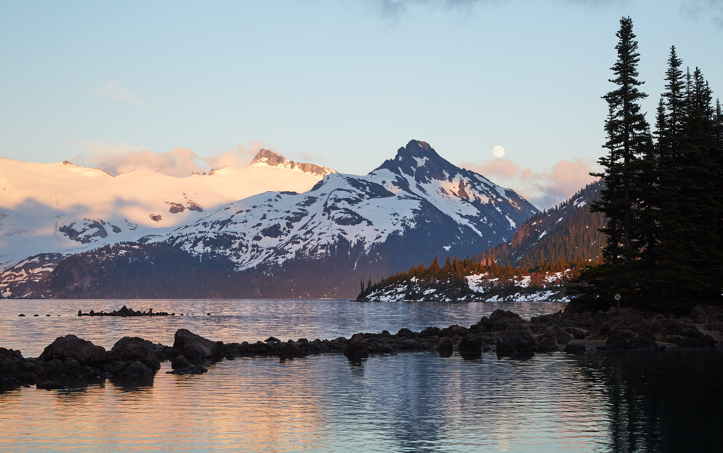 Camping at Garibaldi Lake 7.jpg