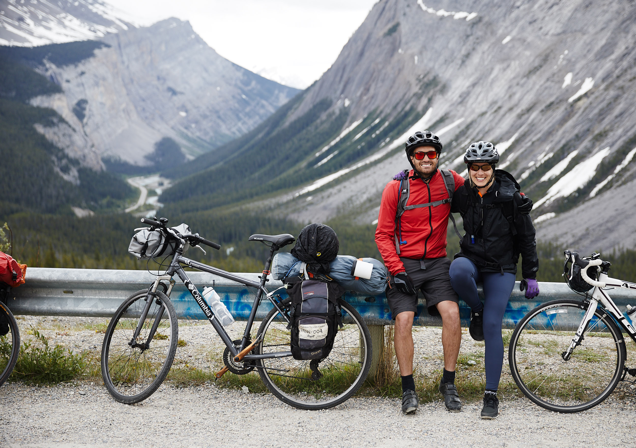Icefields Parkway Cycle Tour - Lake Louise to Jasper 41.jpg