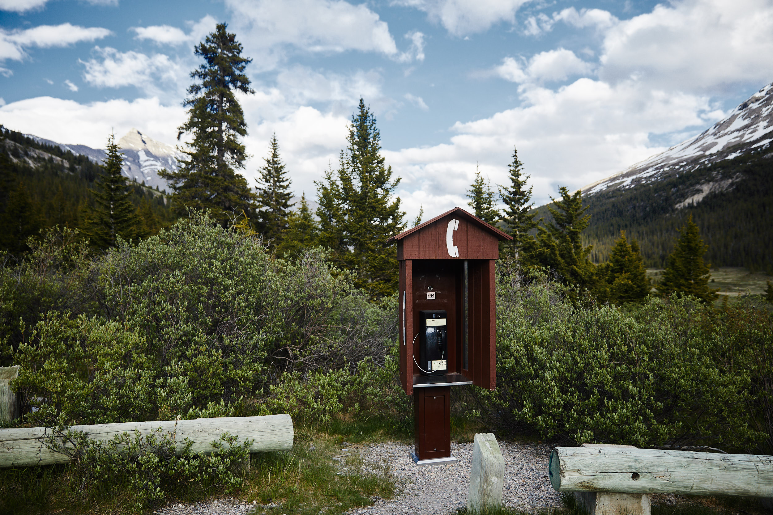 There is zero cell reception for the entire 230km stetch of highway, so the only method of communication is with a handful of lone phone booths.