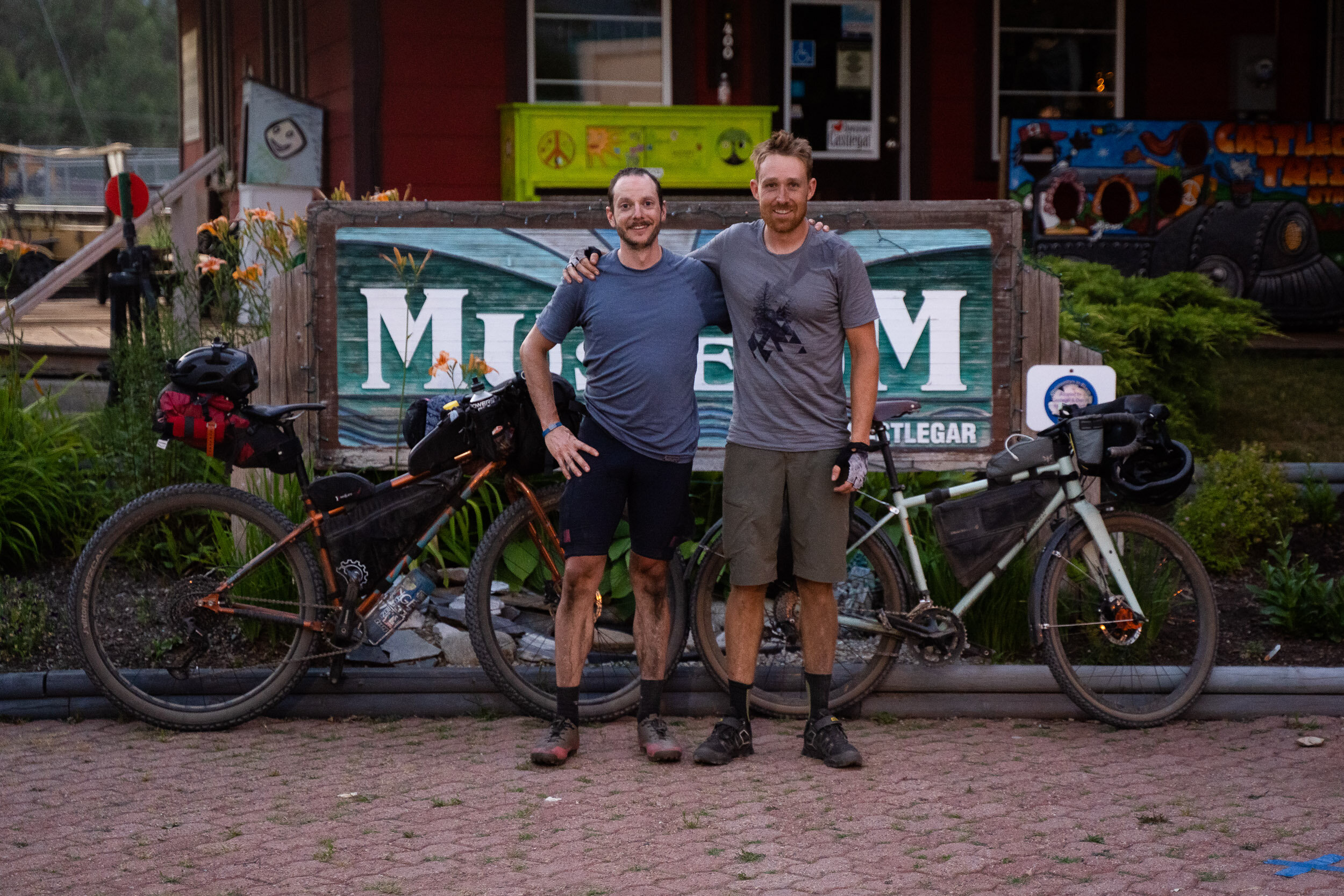  Nearly 800km later, we finished! Including my first 160km day! 