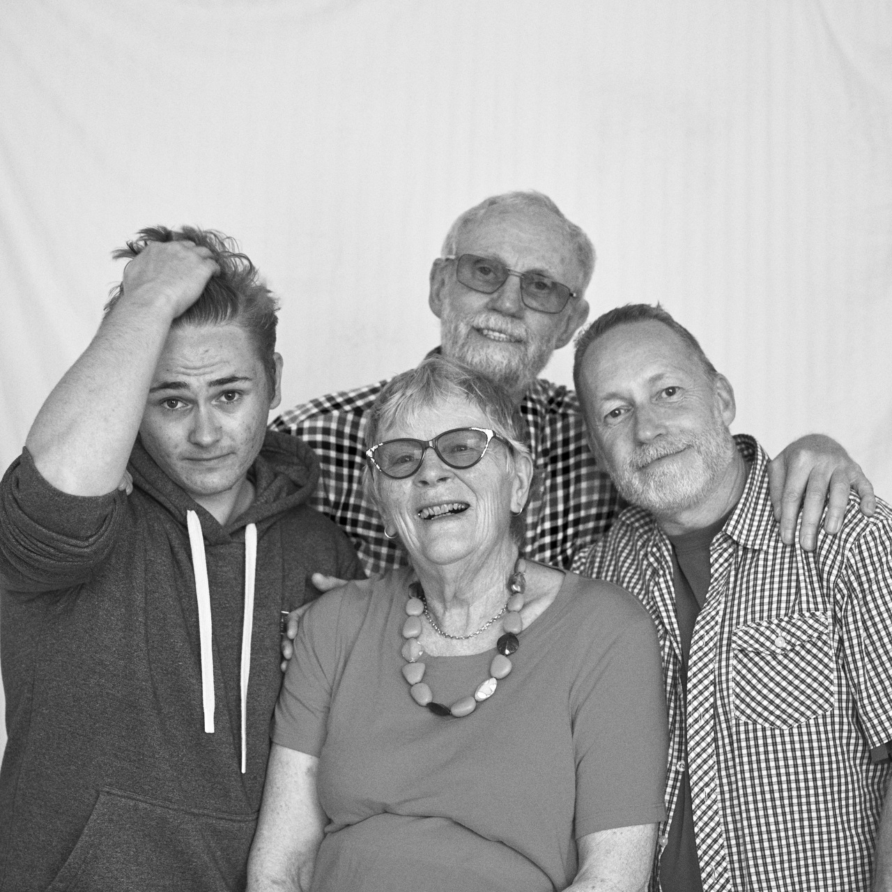 Bill Jason James Vivianne1789.JPG