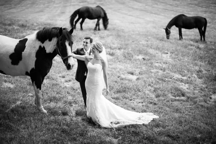 Married: Chrissy &amp; Jeff's Black Horse Inn Wedding