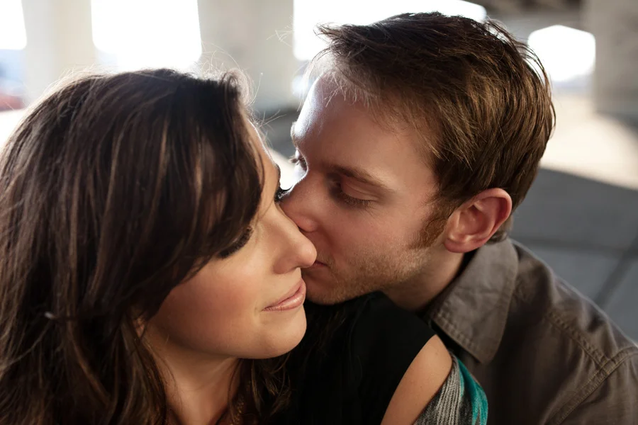 Minneapolis Engagement Session: Chris & Katie