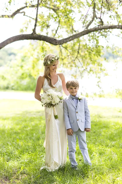 Sneak Peek: Beth & James