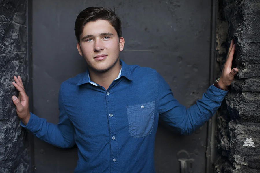 Sneak Peeks: Clayton's Senior Portrait Session