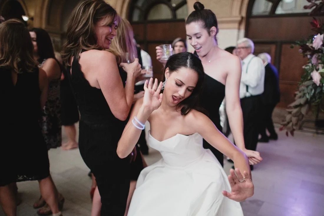 74_Minneapolis_Depot_Hotel_Wedding-1100x733.jpg