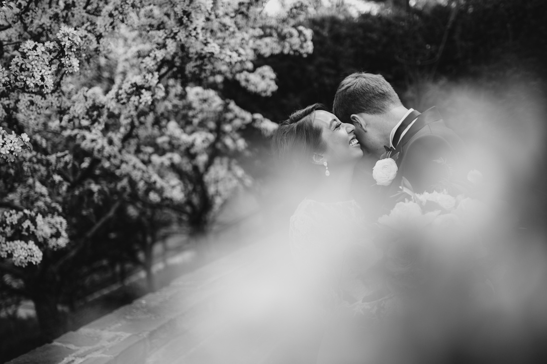 02_Milwaukee-Art-Museum-Wedding-1100x733.jpg