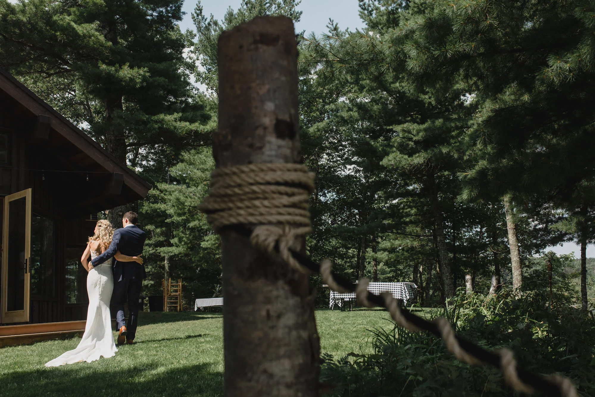 018_Wisconsin_lake_wedding.jpg