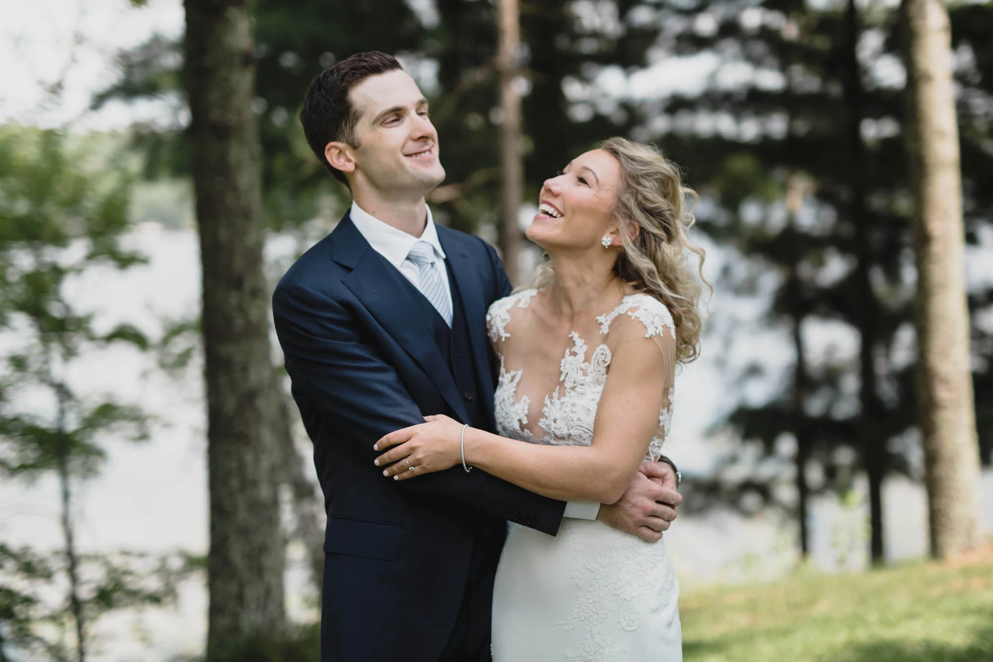 023_Wisconsin_lake_wedding.jpg