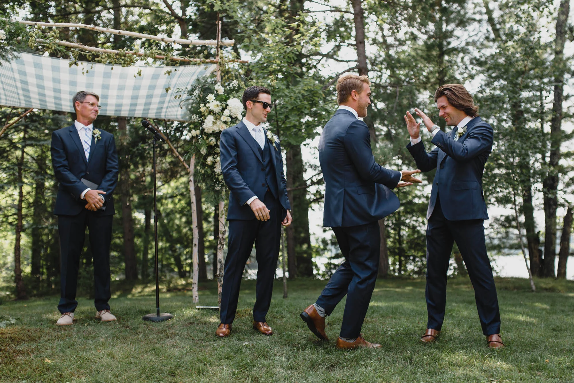 060_Wisconsin_lake_wedding.jpg