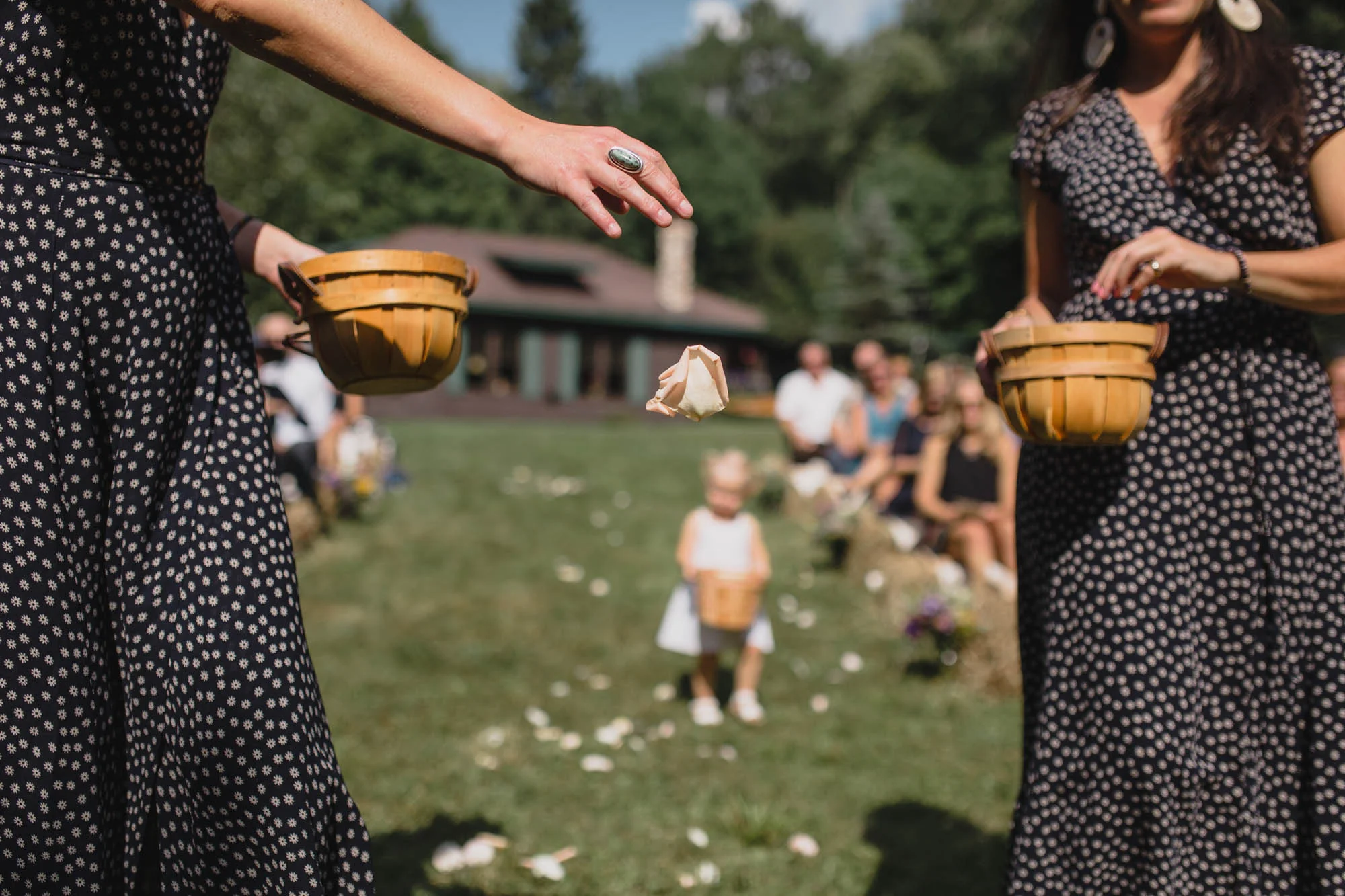 064_Wisconsin_lake_wedding.jpg