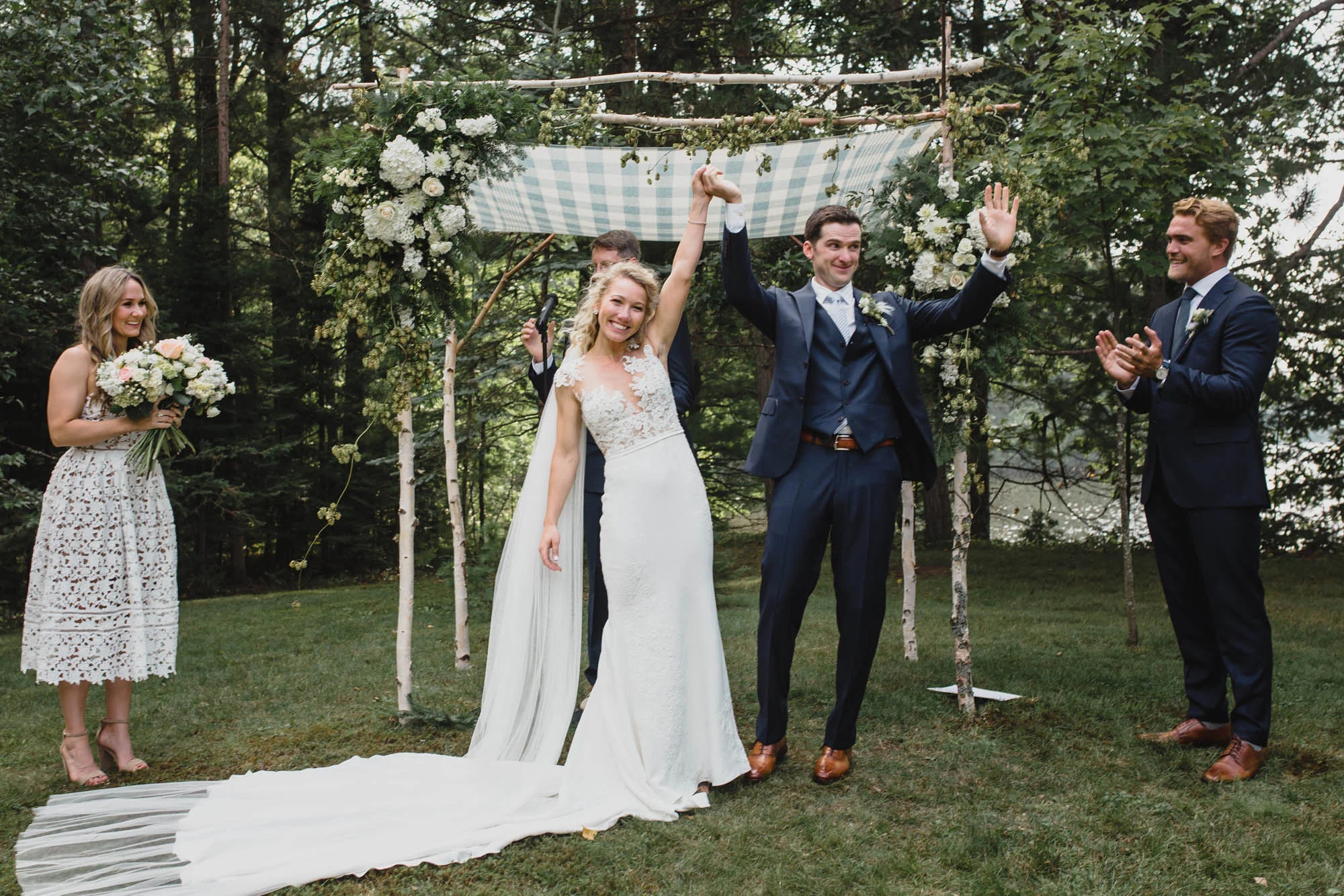 107_Wisconsin_lake_wedding.jpg