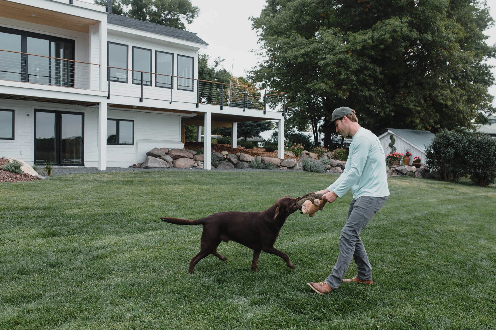 001_Minnesota_backyard_wedding.jpg