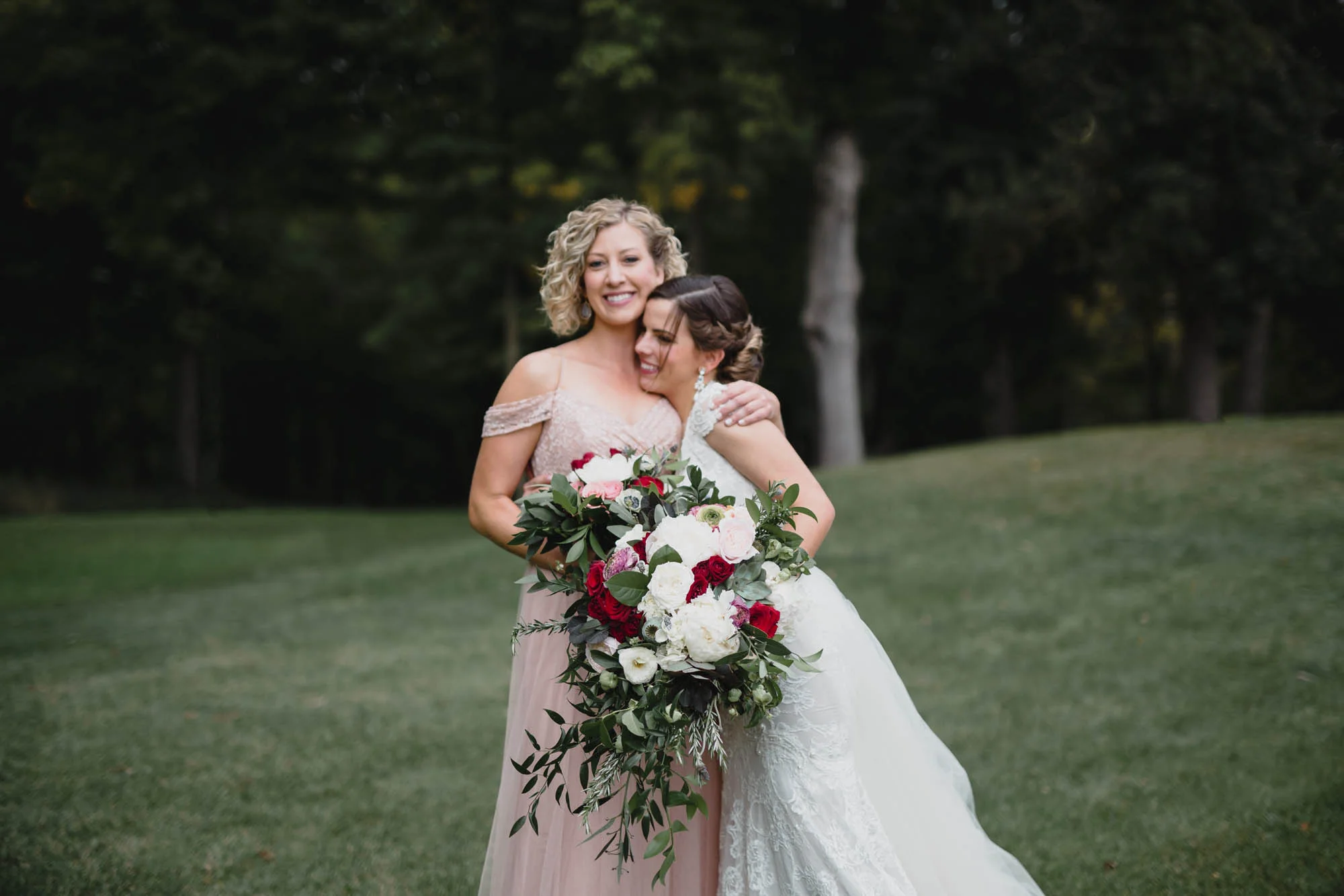056_Minnesota_backyard_wedding.jpg