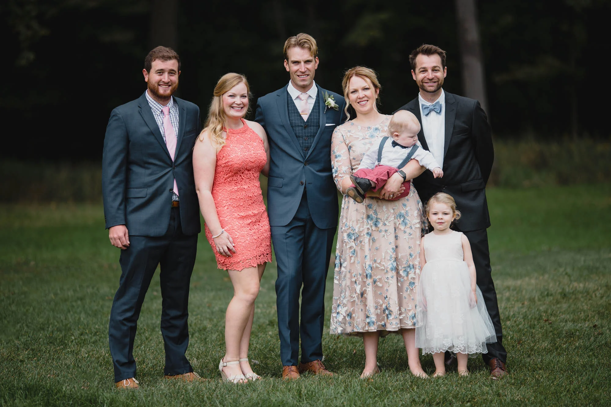 066_Minnesota_backyard_wedding.jpg