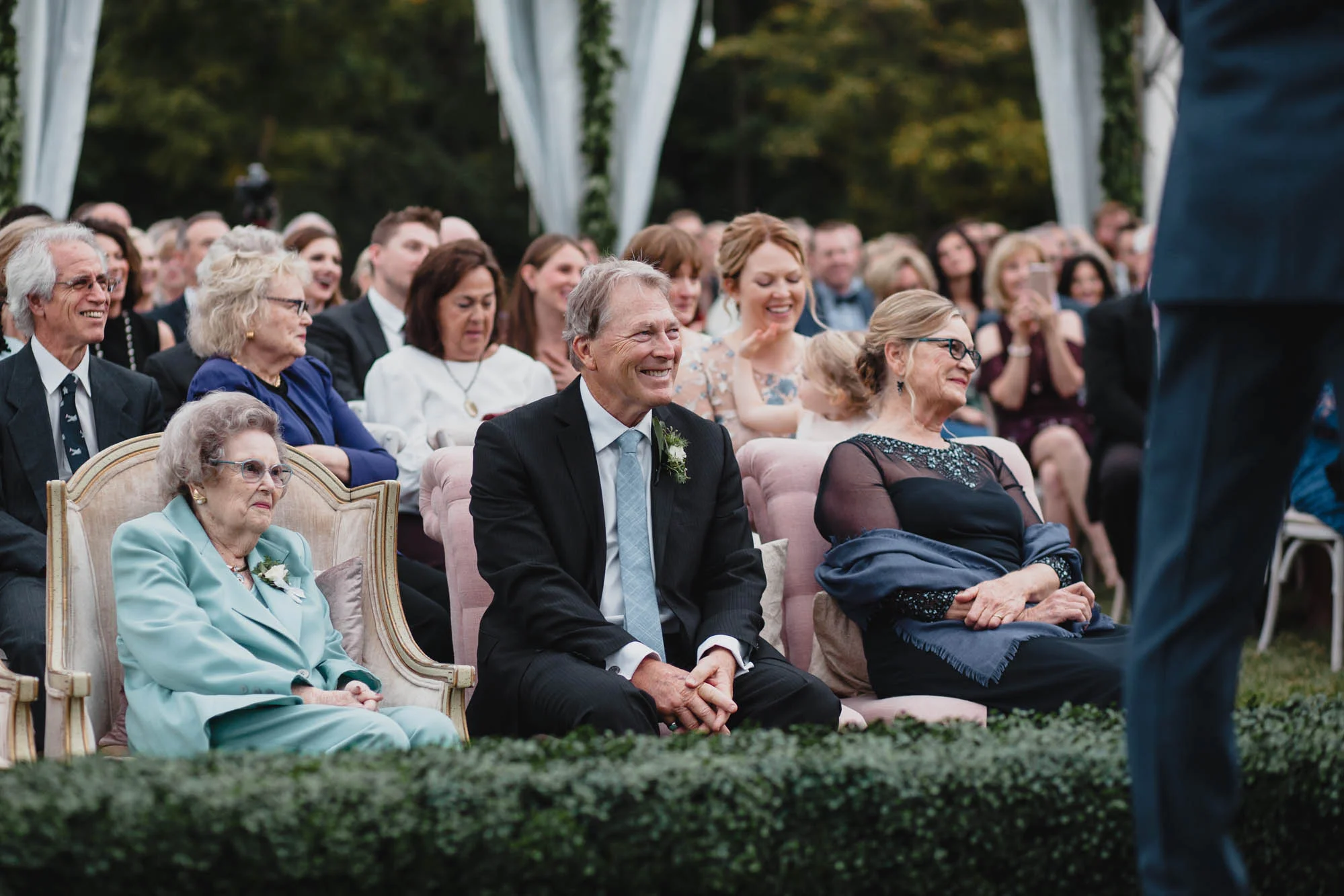 090_Minnesota_backyard_wedding.jpg