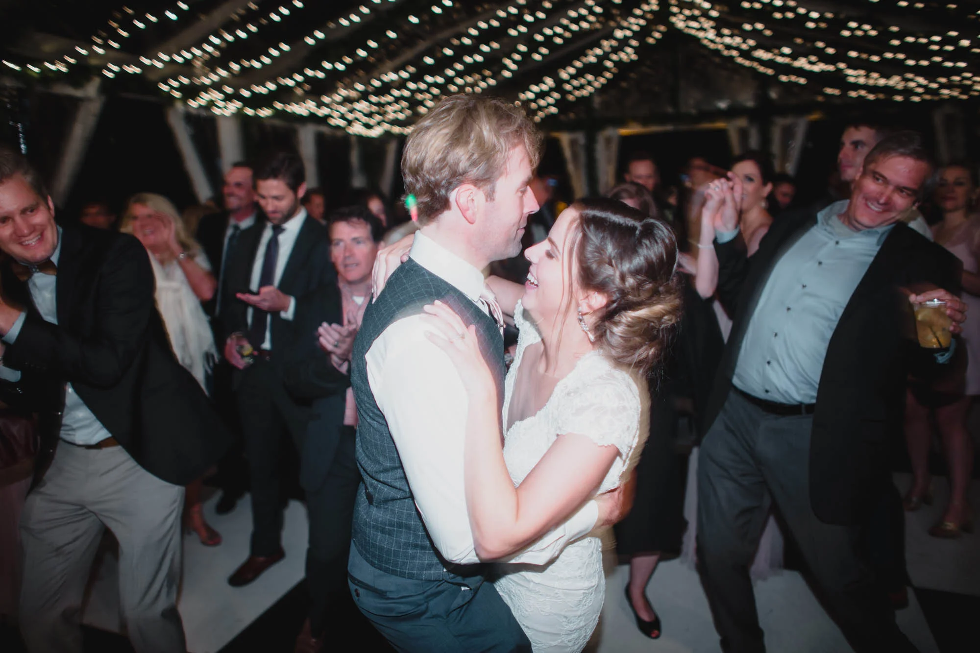 136_Minnesota_backyard_wedding.jpg
