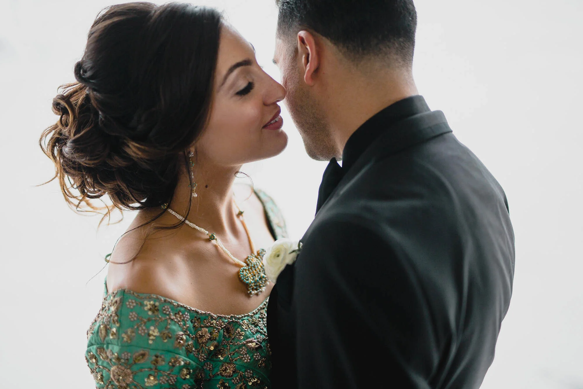 040_Minneapolis_aria_wedding.jpg