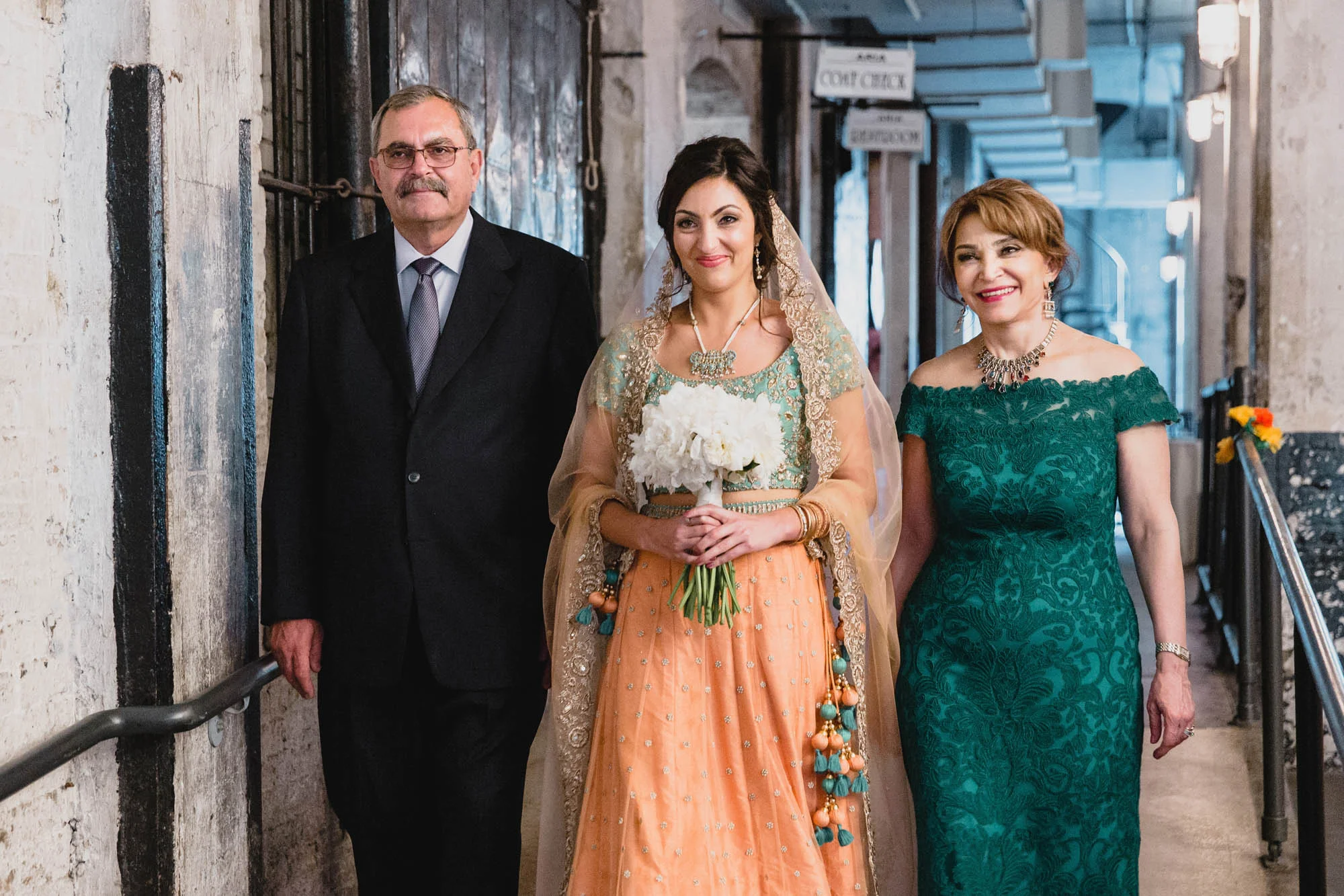 085_Minneapolis_aria_wedding.jpg