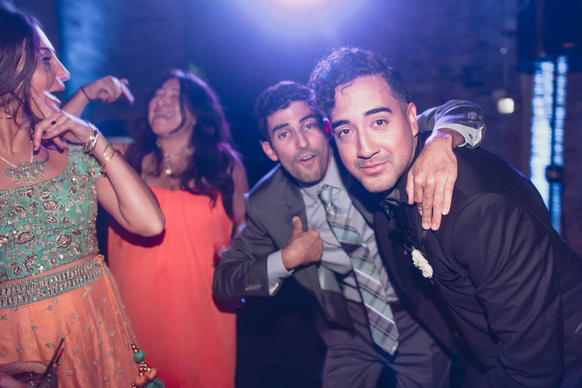 158_Minneapolis_aria_wedding.jpg