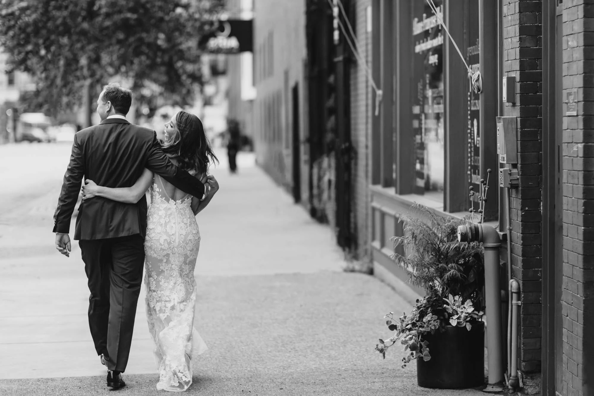 26_Basilica_Aria_Minneapolis_wedding.jpg