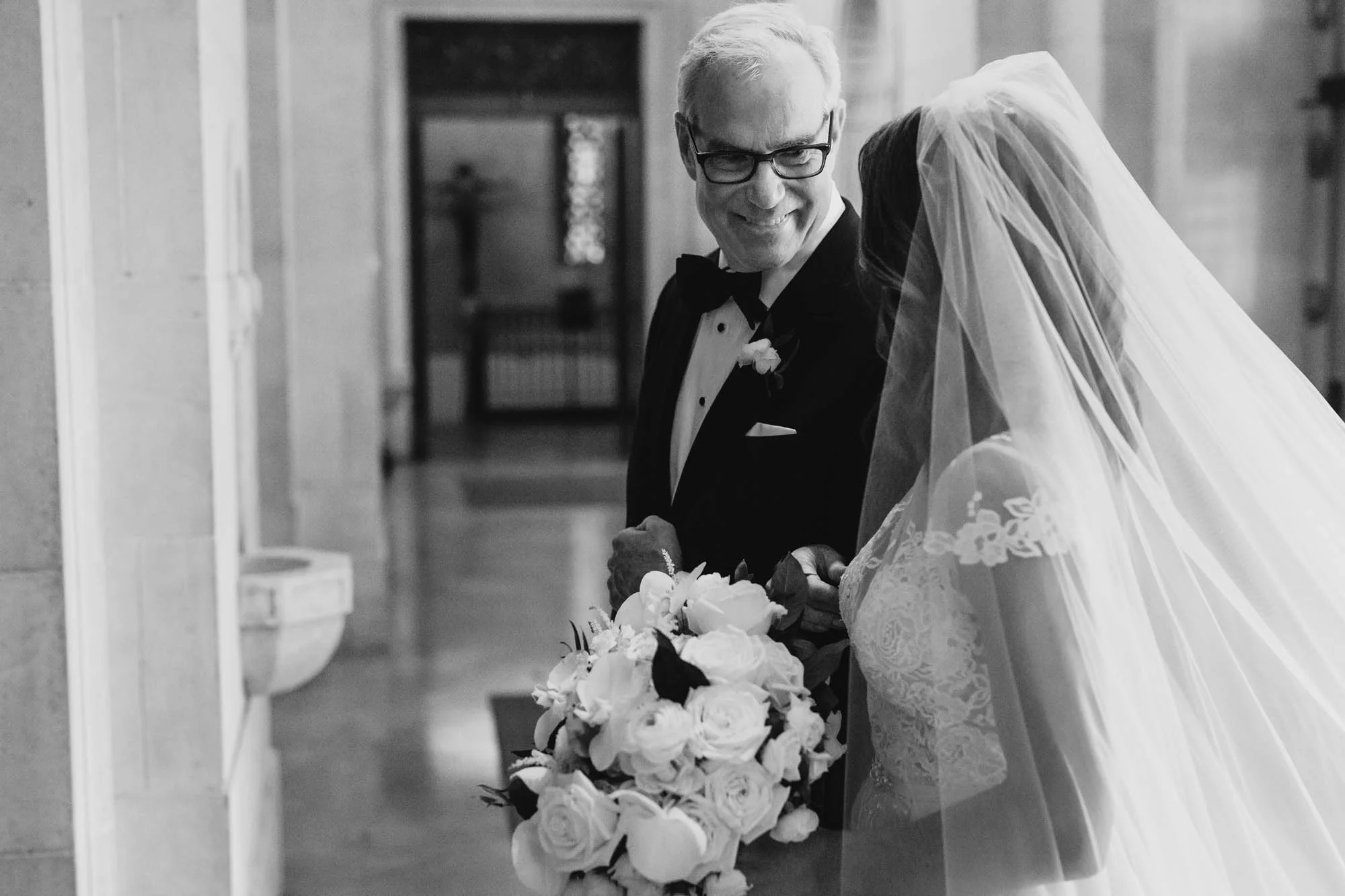 50_Basilica_Aria_Minneapolis_wedding.jpg