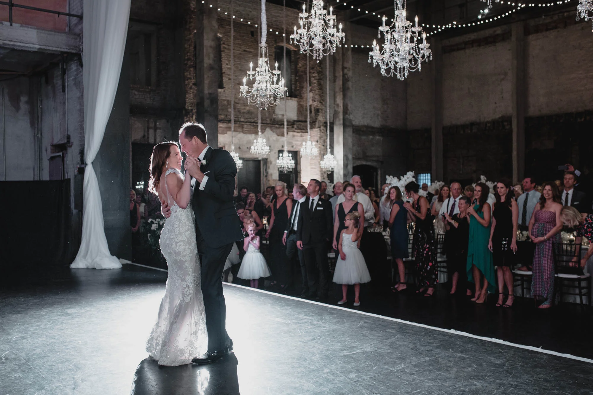 75_Basilica_Aria_Minneapolis_wedding.jpg