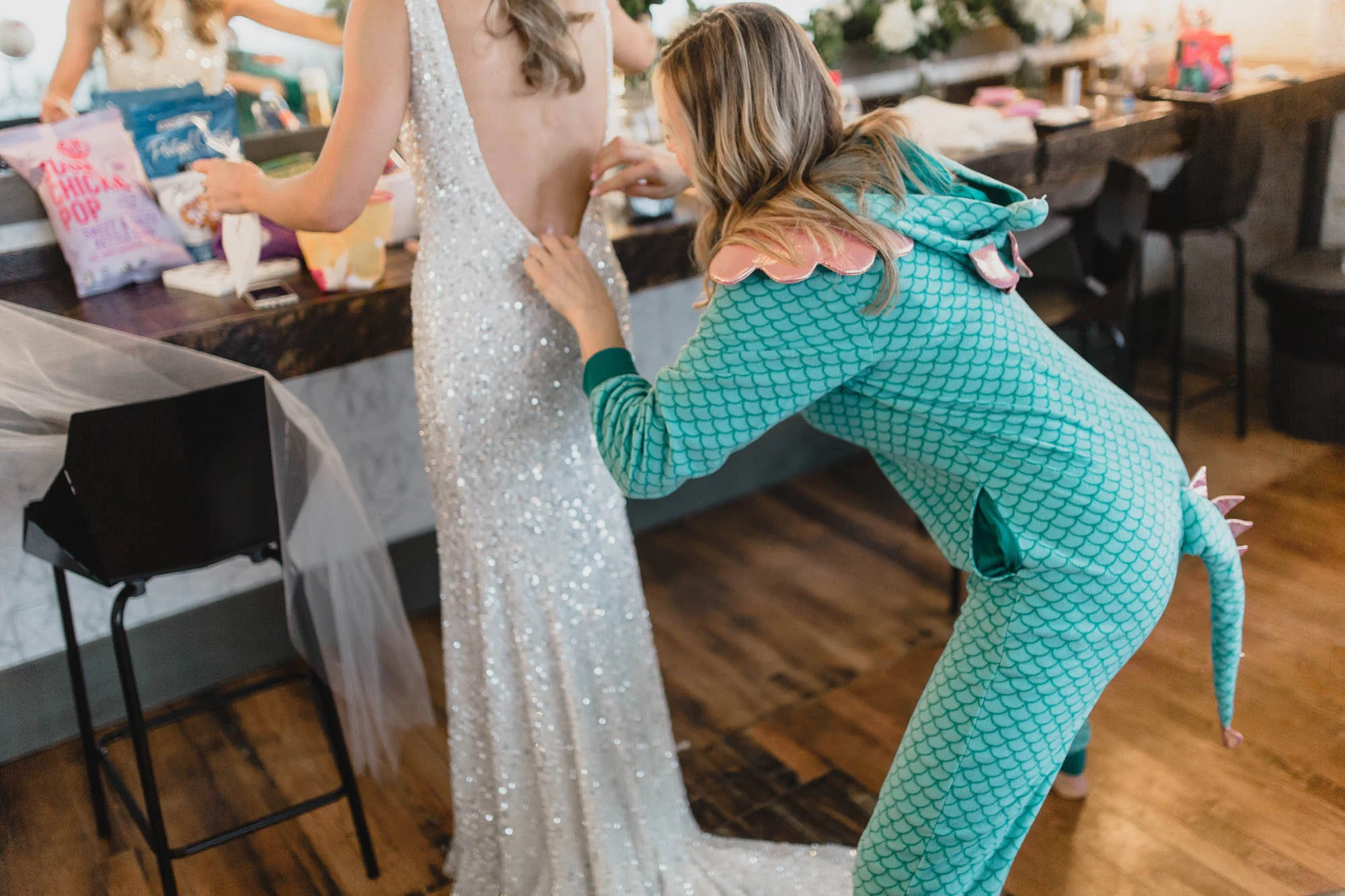 004_Minneapolis_Machine_Shop_Wedding.jpg