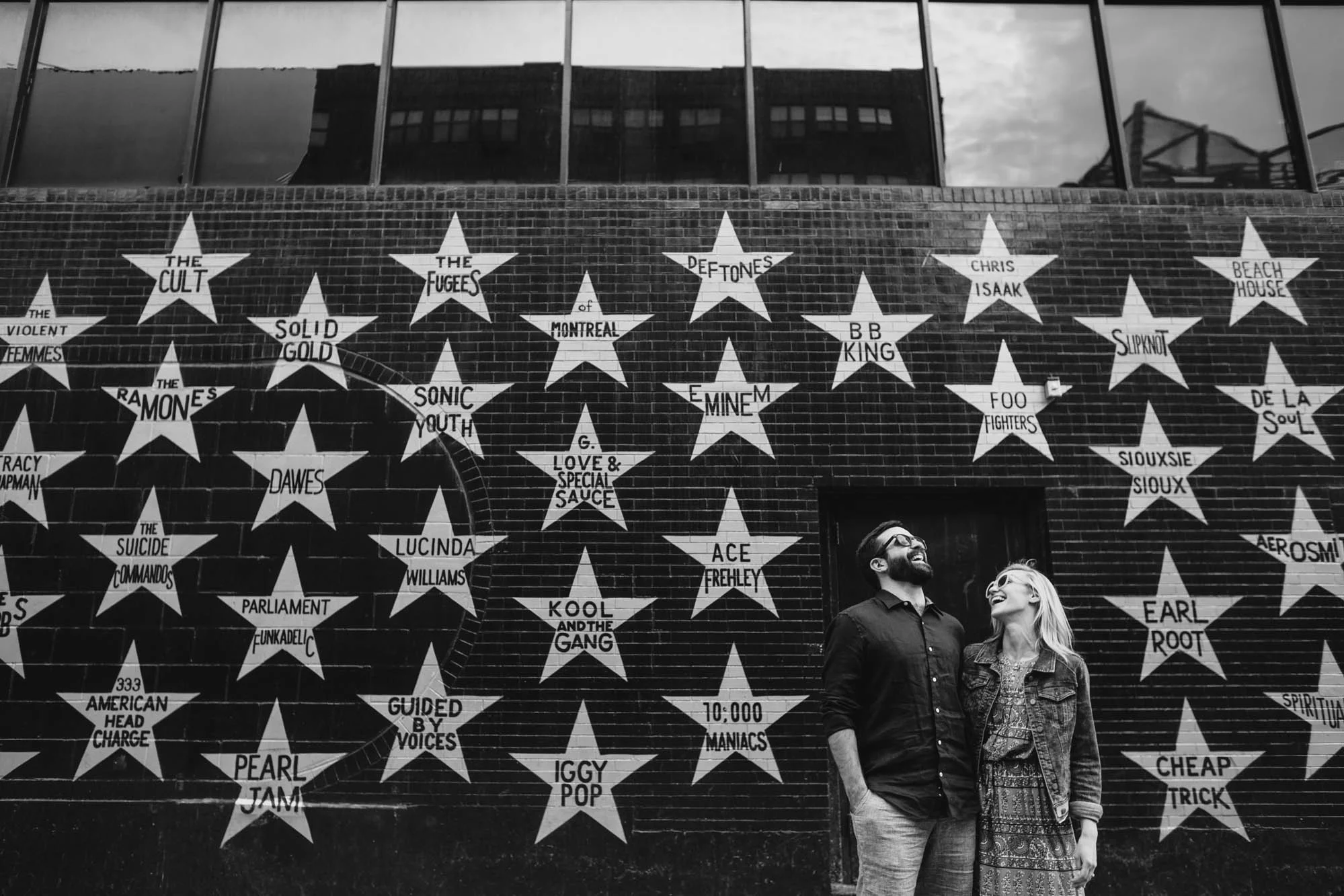 01_Minneapolis_engagement_Session_First_Ave.jpg