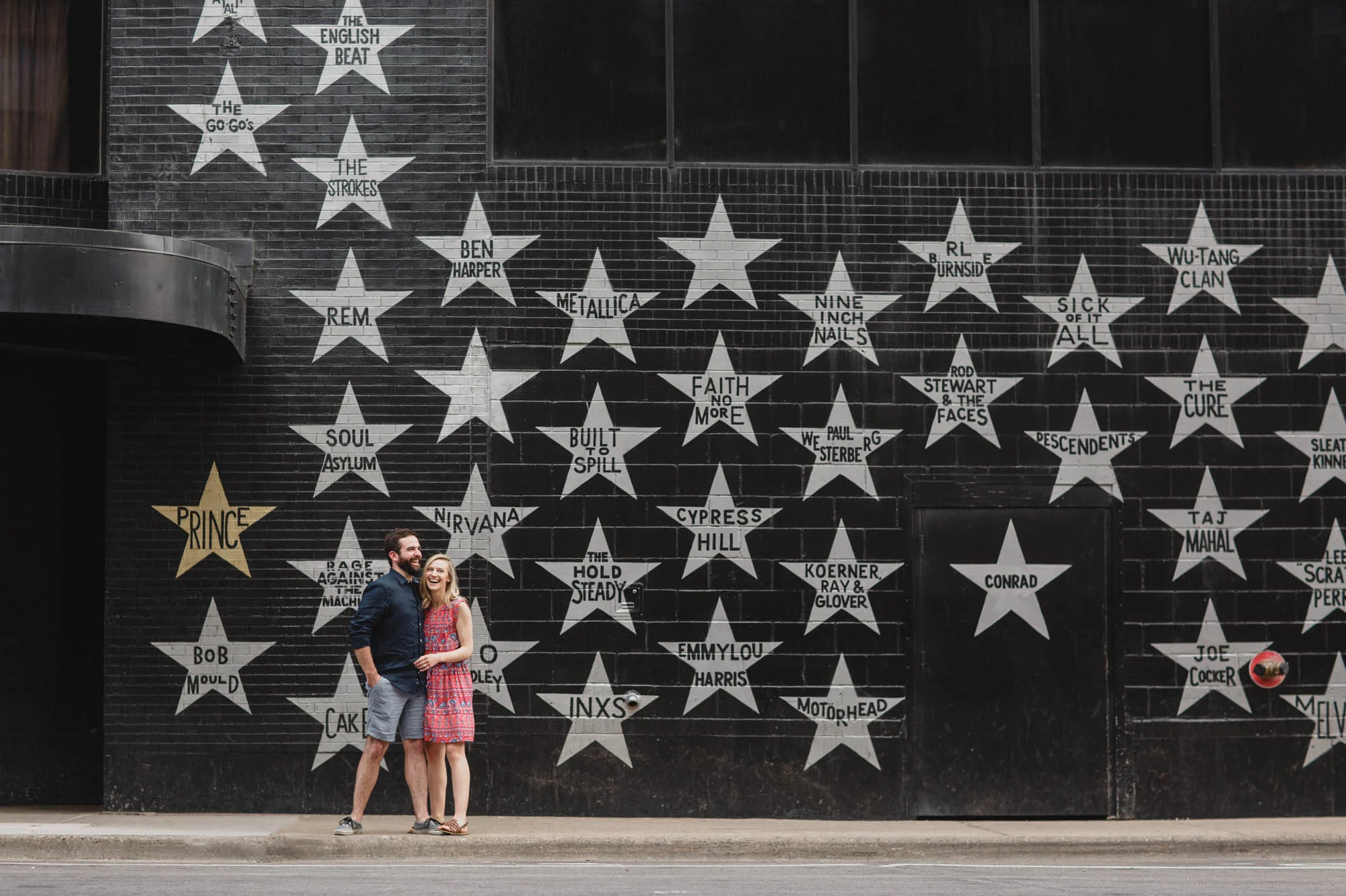 12_Minneapolis_engagement_Session_First_Ave.jpg