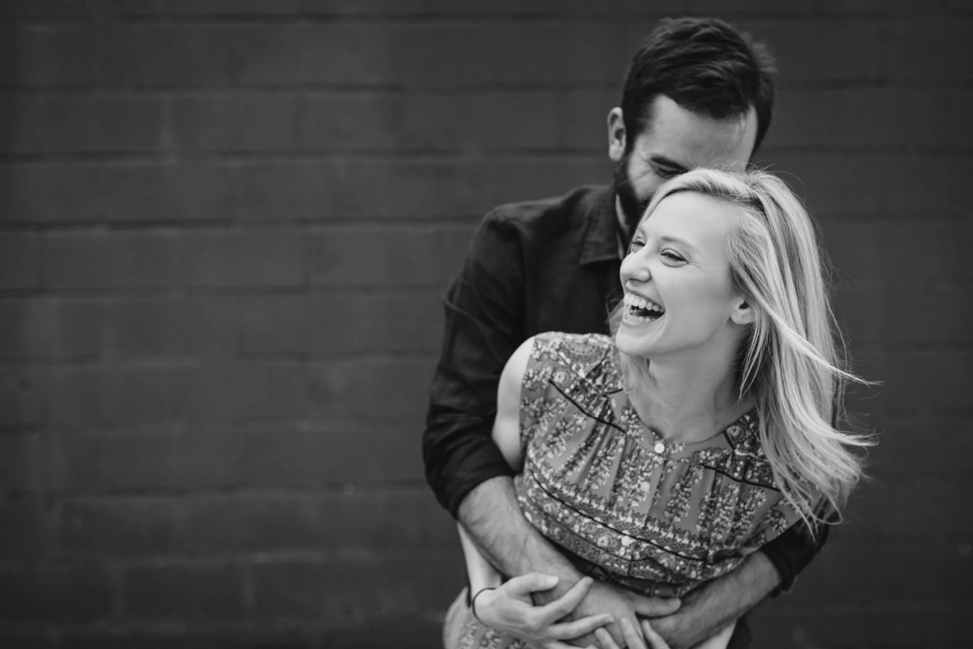 25_Minneapolis_engagement_Session_First_Ave.jpg