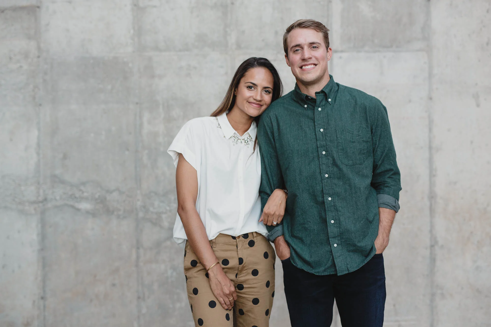 08_Minneapolis_north_loop_engagement_session.jpg