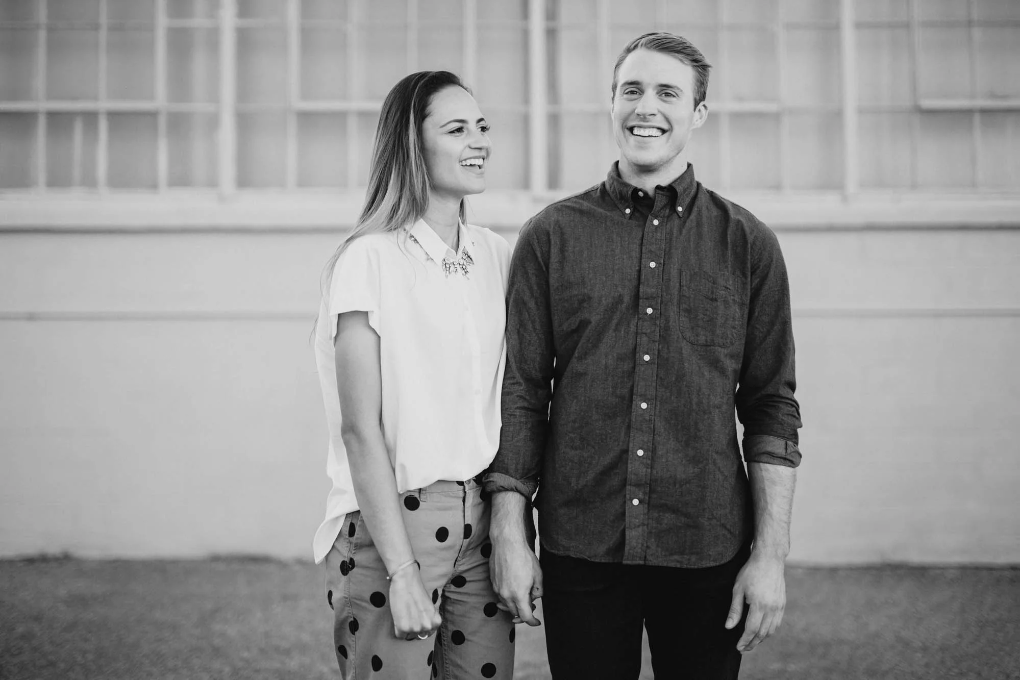 23_Minneapolis_north_loop_engagement_session.jpg