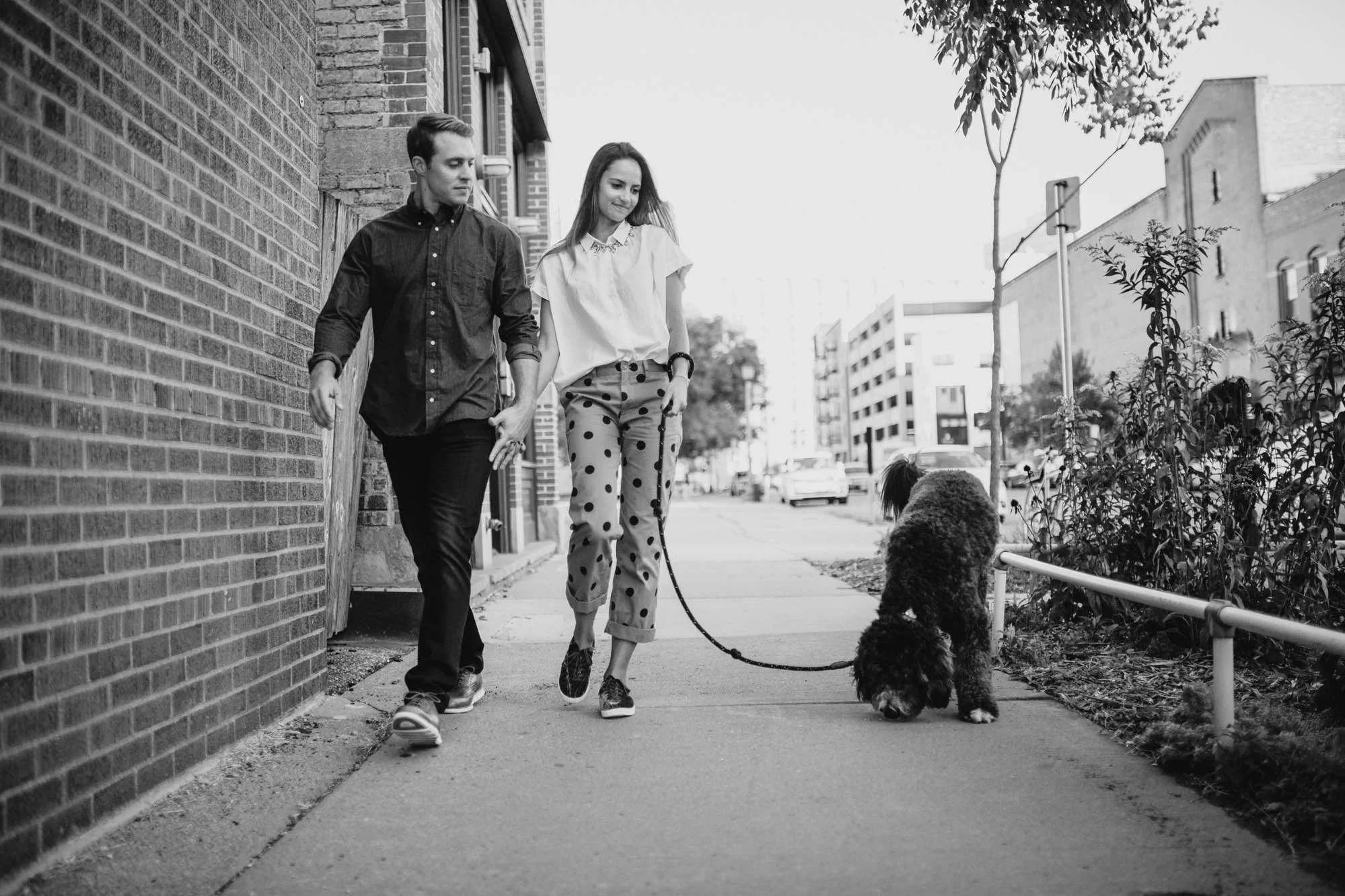 28_Minneapolis_north_loop_engagement_session.jpg