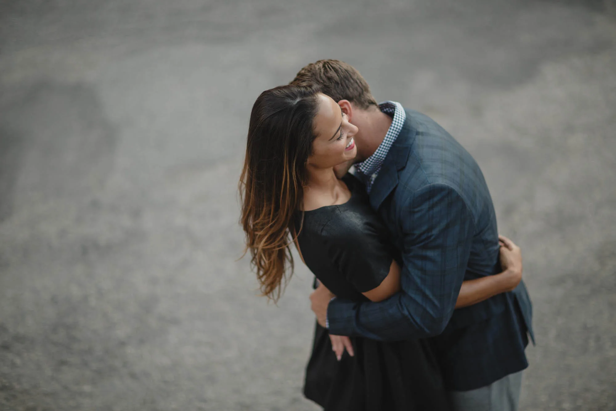 36_Minneapolis_north_loop_engagement_session.jpg