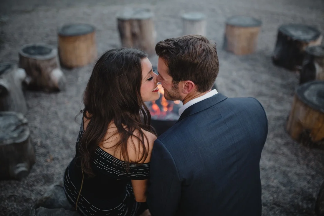 17_Minneapolis_engagement_session--1100x733.jpg