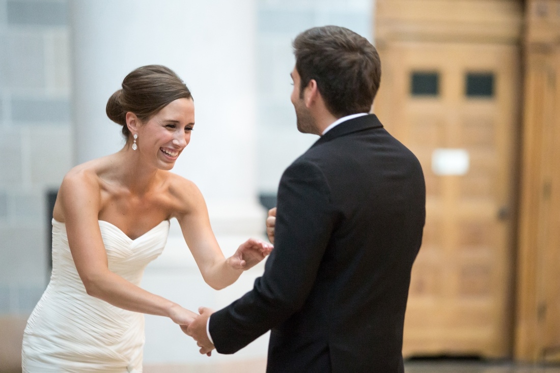 04_St_paul_wedding_photographer-1100x733.jpg