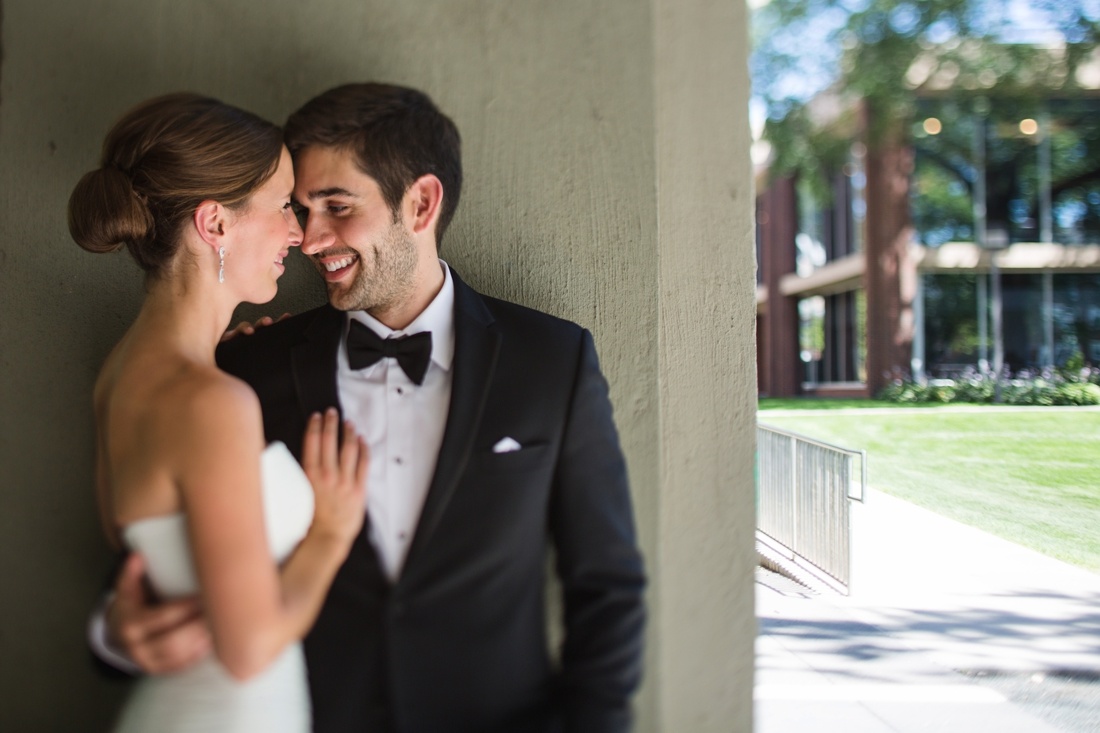 14_St_paul_wedding_photographer-1100x733.jpg