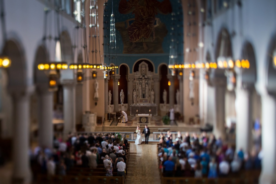 28_St_paul_wedding_photographer-1100x733.jpg