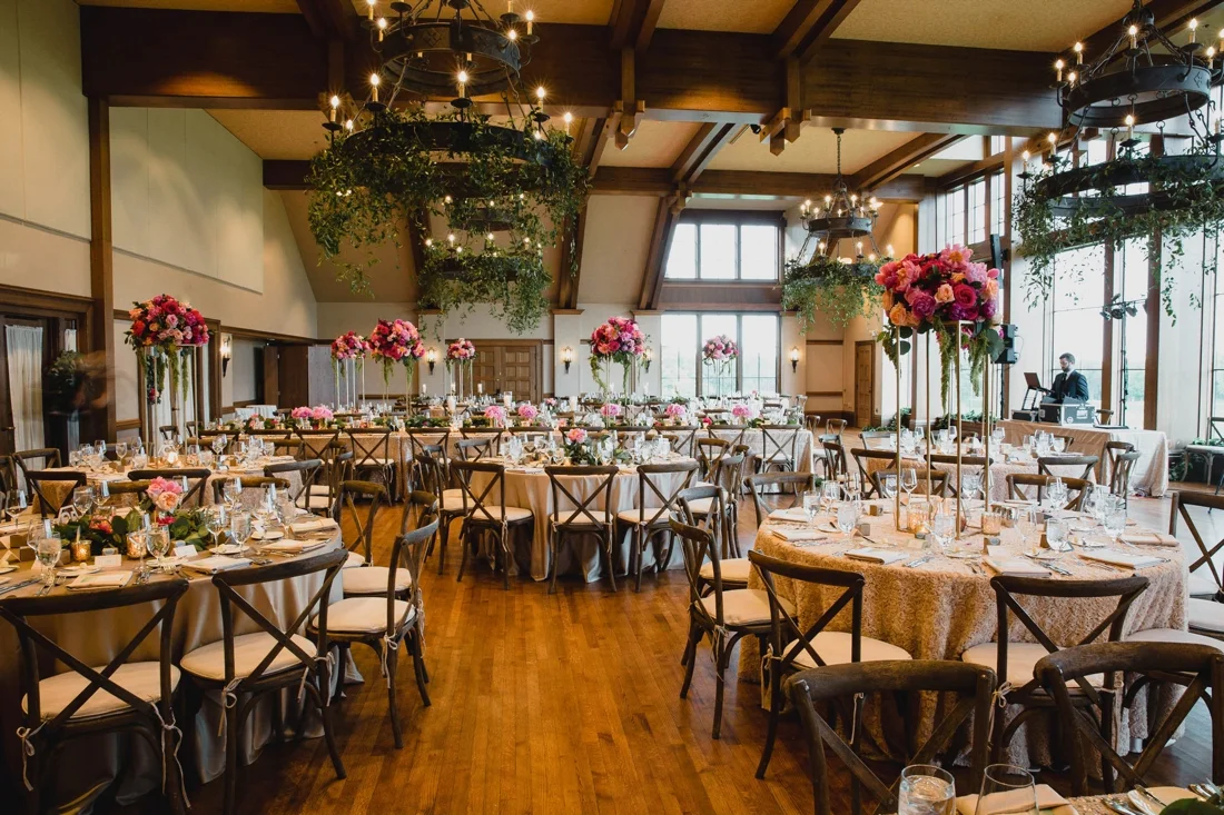073_Minneapolis_Interlachen_Country_Club_Wedding.jpg