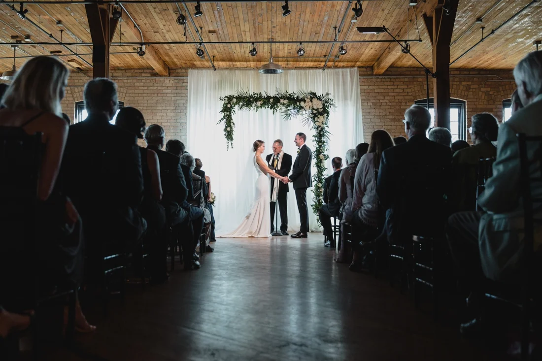 039_Minneapolis_chowgirls_solar_arts_Wedding.jpg