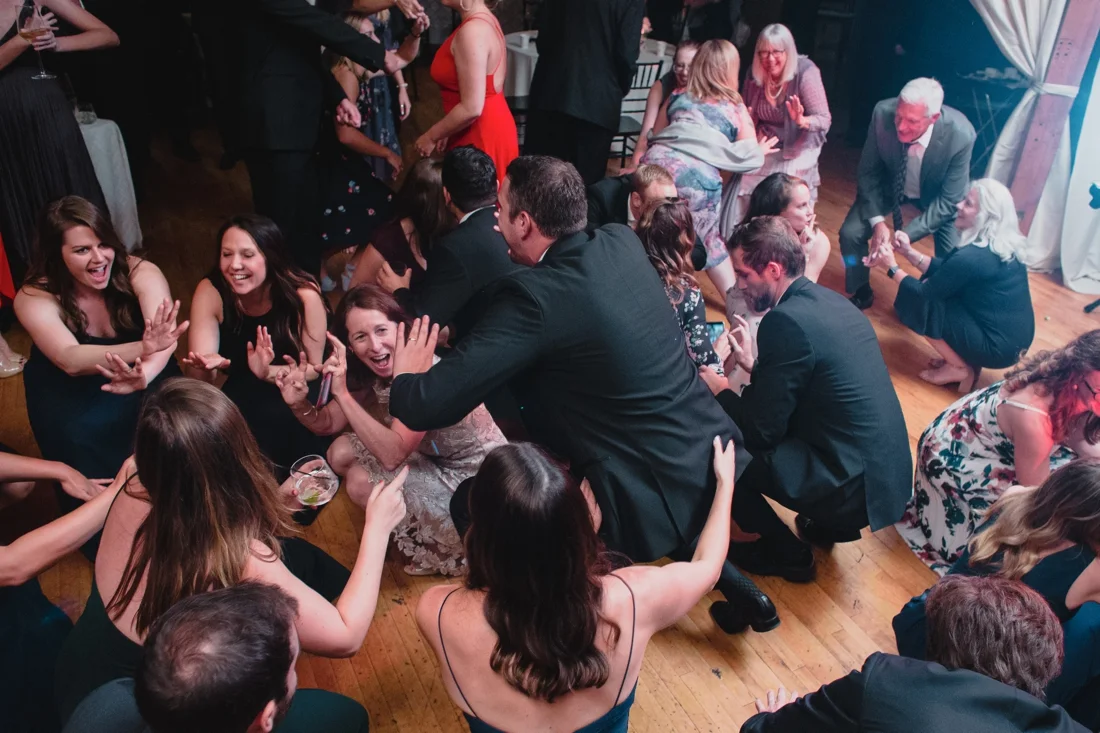096_Minneapolis_chowgirls_solar_arts_Wedding.jpg