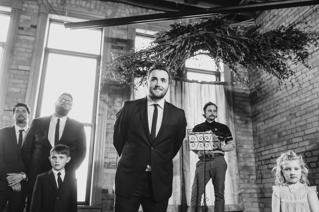 47_Minneapolis_DayBlock_Brewing_Wedding.jpg