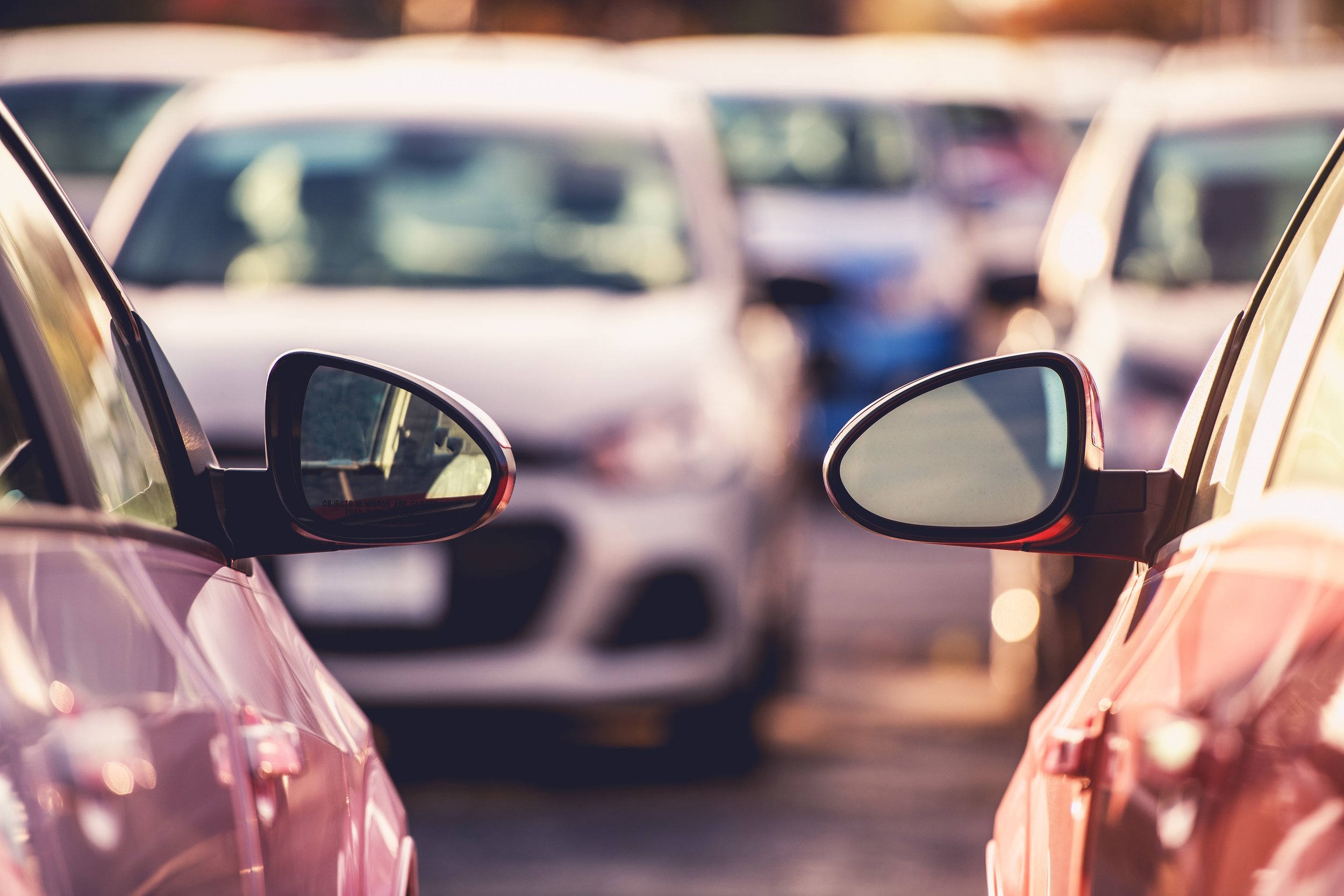 cars-side-by-side-parking-PHE7RRY.jpg